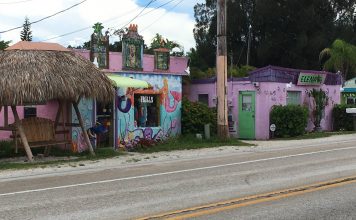 Matlacha – A Tiny Town with Big Fun