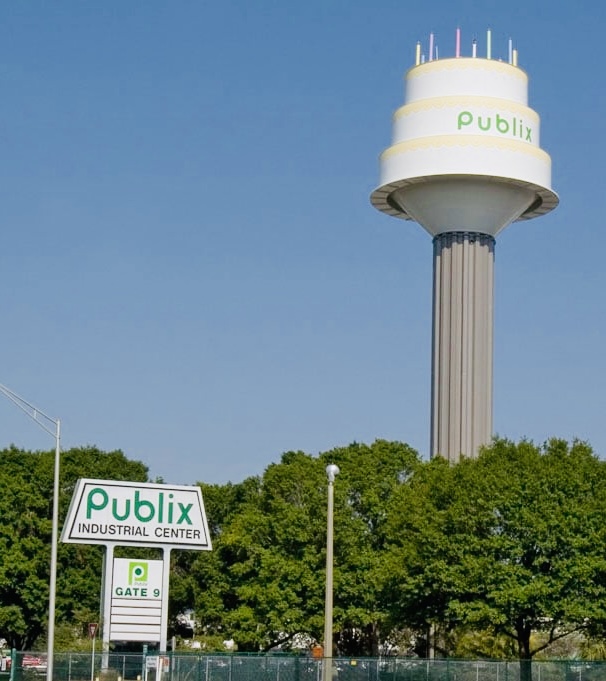 a photo of the Publix birthday cake shaped water tower.